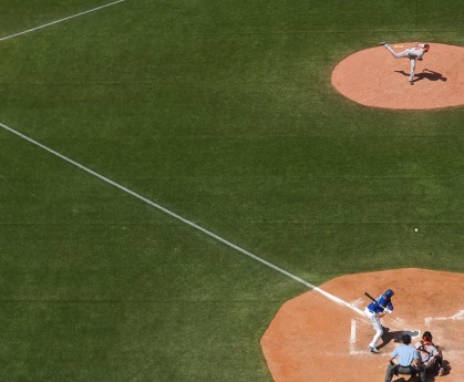 爱游戏体育（AYX）官方APP下载-25.5亿欧元对决！低迷利物浦再遇克星皇马，利物浦与皇马对决过几次